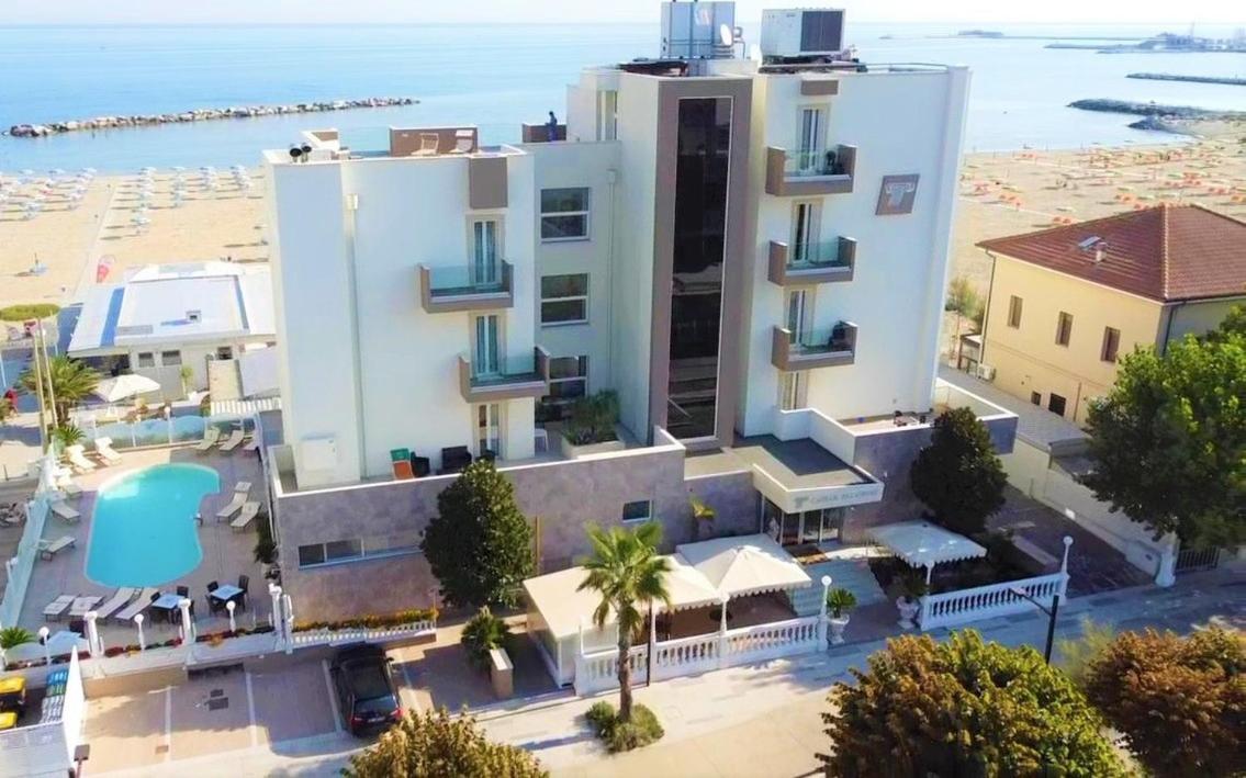 Hotel Caesar Paladium ريميني المظهر الخارجي الصورة