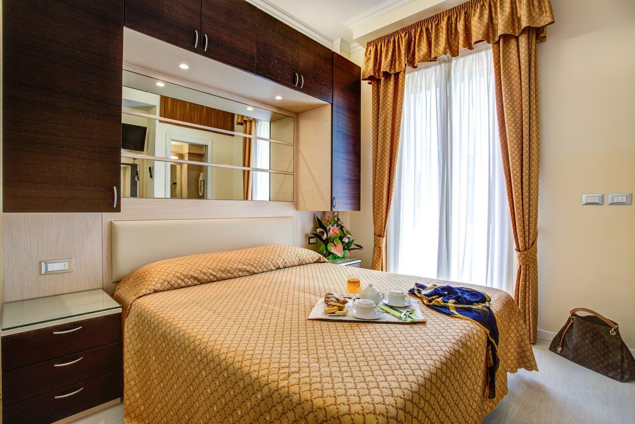 Hotel Caesar Paladium ريميني المظهر الخارجي الصورة